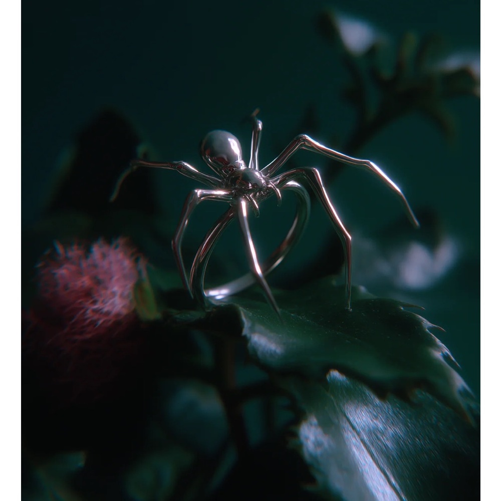 Lively Ghosts spider ring 9